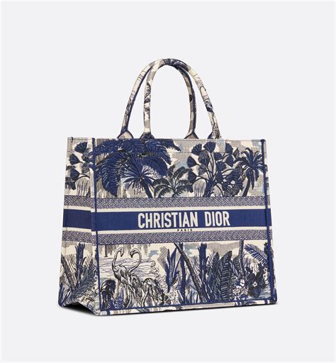 dior blue beach bag|inside dior book tote.